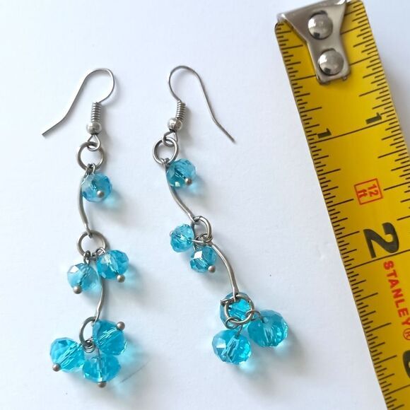Glass Beaded Chandelier Earrings Aqua Ocean Blue Silver Tone Faceted Dangle - Picture 3 of 16
